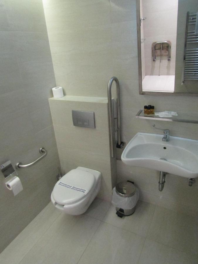 Zefyros 3* Paralía