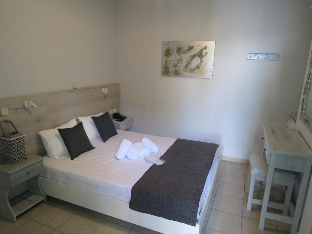 Hotel Zefyros 3*
